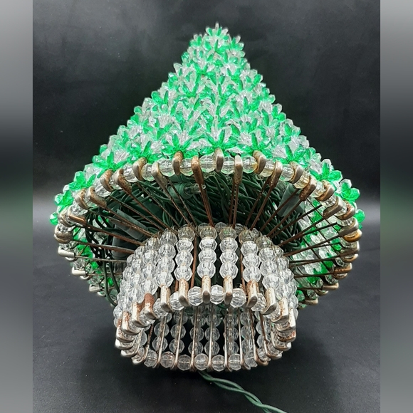 Vintage Handmade Saftely Pin Beaded Green Christmas Tree 10" String Lights - Picture 5 of 5